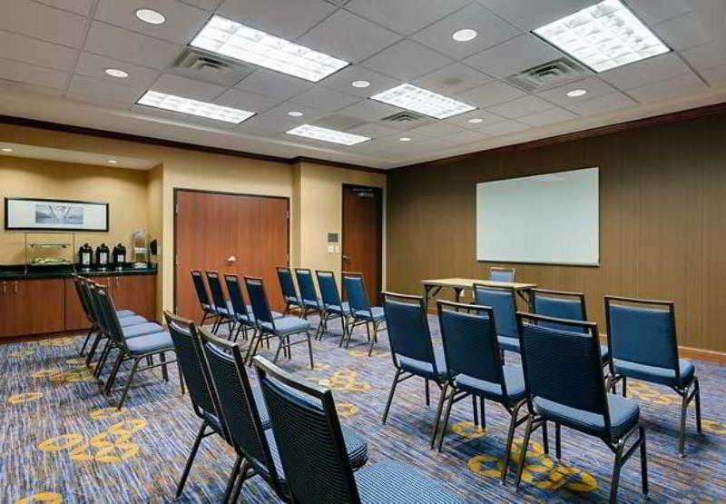 Courtyard By Marriott Chicago Schaumburg/Woodfield Mall Eksteriør billede